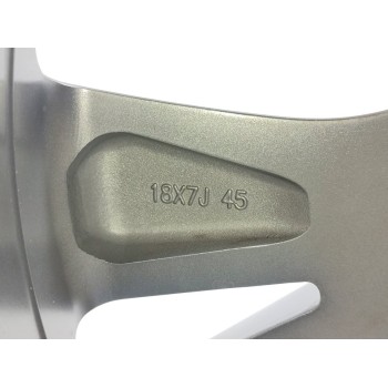 Recambio de llanta para mazda cx-30 basis 2wd referencia OEM IAM 9965787080  