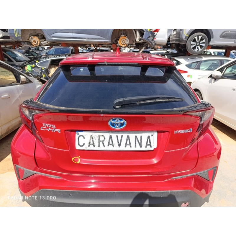 Recambio de porton trasero para toyota c-hr hybrid active referencia OEM IAM 67005F4020  
