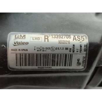 Recambio de faro derecho para opel corsa d enjoy referencia OEM IAM 13392706  