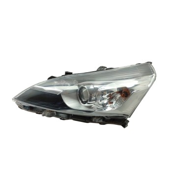 Recambio de faro izquierdo para toyota verso comfort referencia OEM IAM 811700F181  