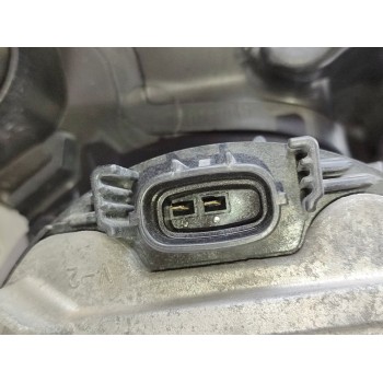 Recambio de faro izquierdo para toyota verso comfort referencia OEM IAM 811700F181  