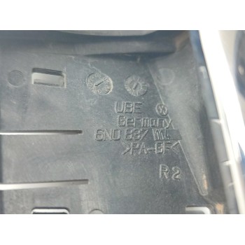 Recambio de maneta interior delantera derecha para volkswagen polo berlina (6n2) trendline referencia OEM IAM 6N0837114  