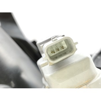 Recambio de faro izquierdo para toyota verso comfort referencia OEM IAM 811700F181  