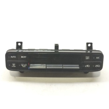 Recambio de mando climatizador para toyota auris hybrid active business plus referencia OEM IAM 5590002C60  
