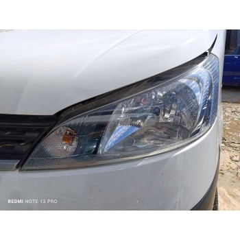 Recambio de faro izquierdo para nissan nv 200 (m20) nv200 furgón basic referencia OEM IAM 26060BJ10A  