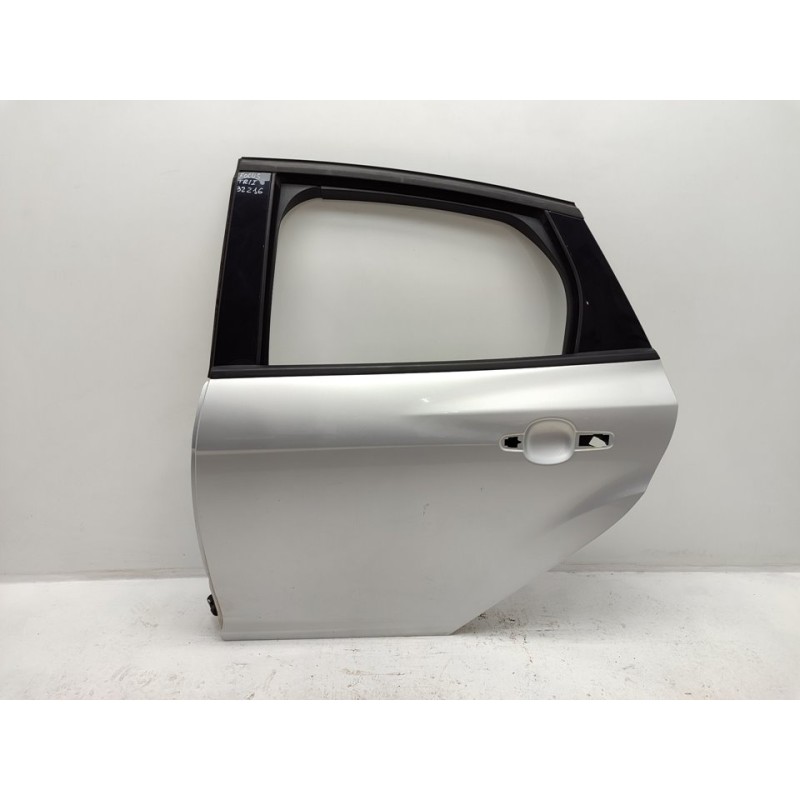 Recambio de puerta trasera izquierda para ford focus lim. business referencia OEM IAM 2164166  