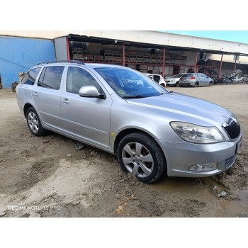 skoda octavia combi (1z5) del año 2009
