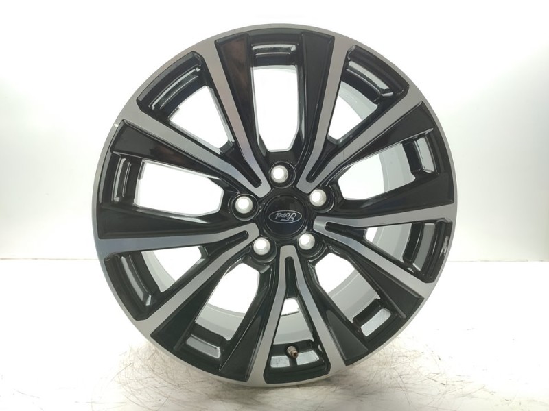 Recambio de llanta para ford puma hybrid titanium referencia OEM IAM L1TC1007KA  