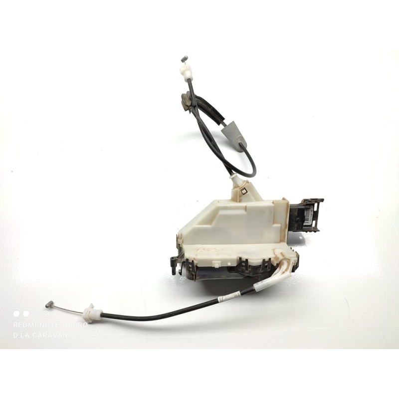 Recambio de cerradura puerta delantera derecha para peugeot partner kombi access referencia OEM IAM 828405  