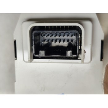 Recambio de pantalla multifuncion para toyota auris hybrid active business plus referencia OEM IAM 8391002200  