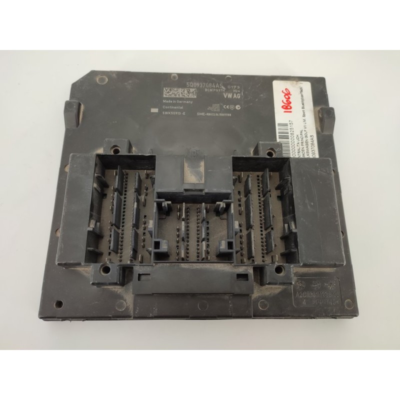 Recambio de modulo electronico para volkswagen golf vii lim. sport bluemotion tech. referencia OEM IAM 5Q0937084AS  