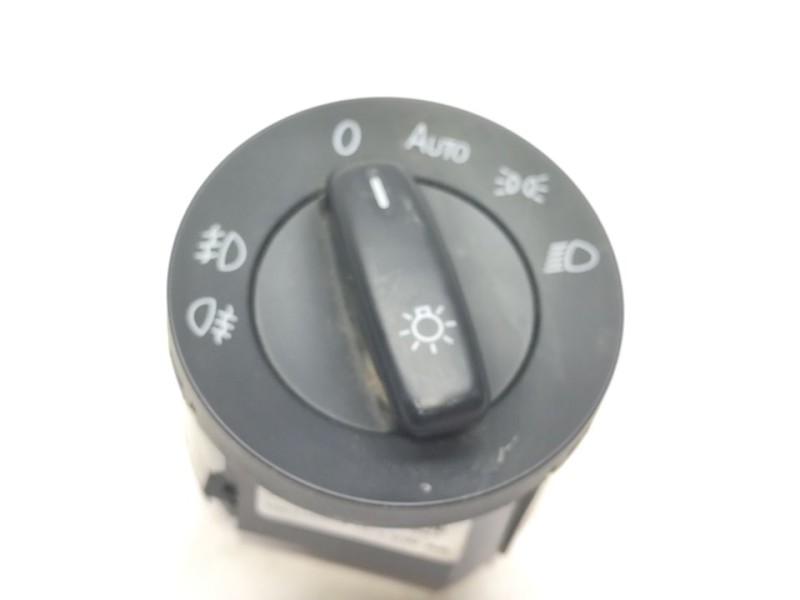 Recambio de mando luces para volkswagen caddy furgón/kombi kombi bmt referencia OEM IAM 5G0941431AR  