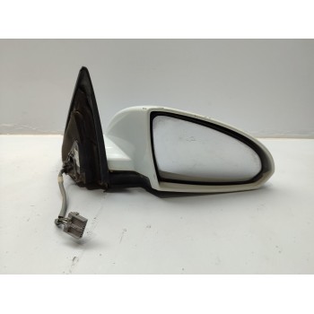 Recambio de retrovisor derecho para nissan primera berlina (p12) acenta referencia OEM IAM 96301AU468  