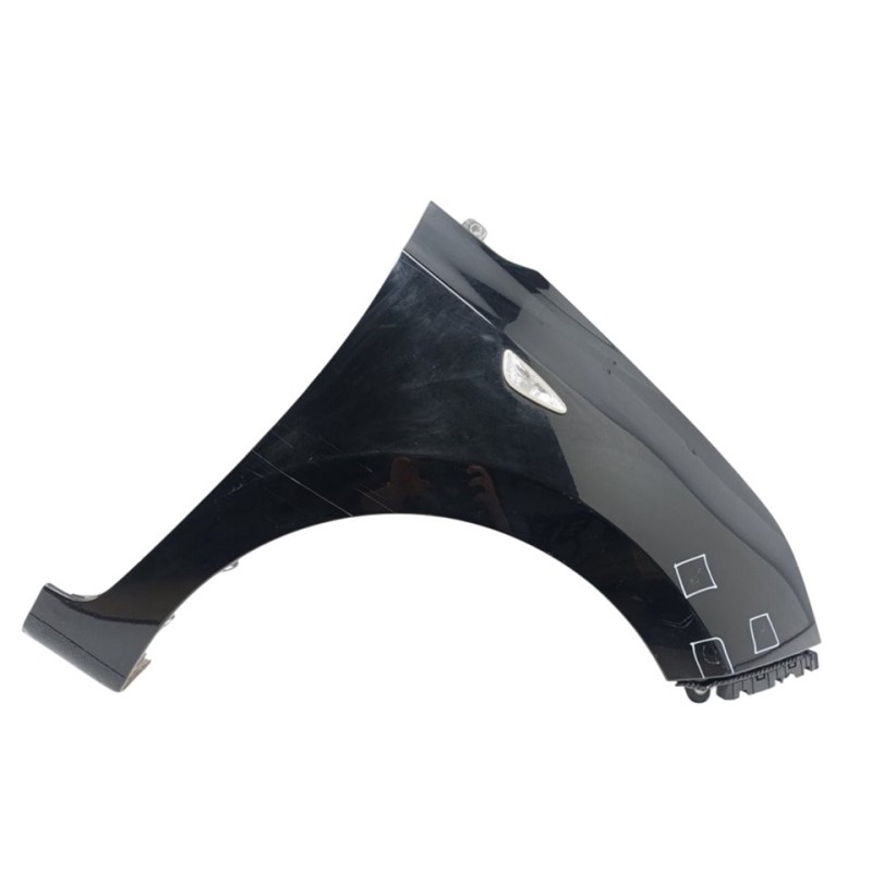 Recambio de aleta delantera derecha para hyundai i10 basis referencia OEM IAM 66321B9010  