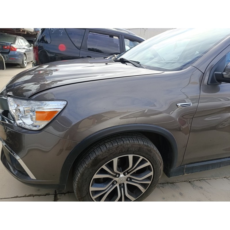 Recambio de aleta delantera izquierda para mitsubishi asx (ga0w) motion 2wd referencia OEM IAM 5220K897  