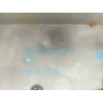 Recambio de cerradura puerta trasera derecha para peugeot 208 active referencia OEM IAM 9688080780  