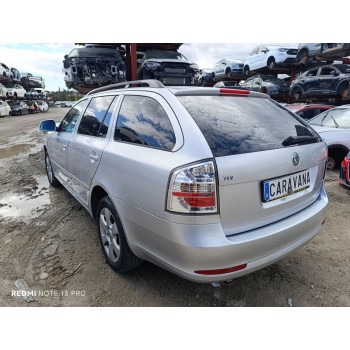 skoda octavia combi (1z5) del año 2009