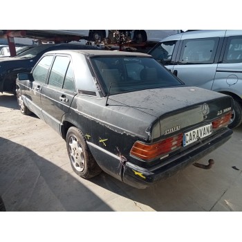 mercedes-benz clase c (w201) berlina del año 1989