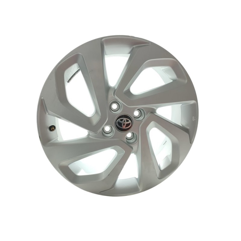 Recambio de llanta para toyota aygo x like referencia OEM IAM 426110H070  