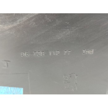 Recambio de guantera para peugeot 208 active referencia OEM IAM 9673811277  