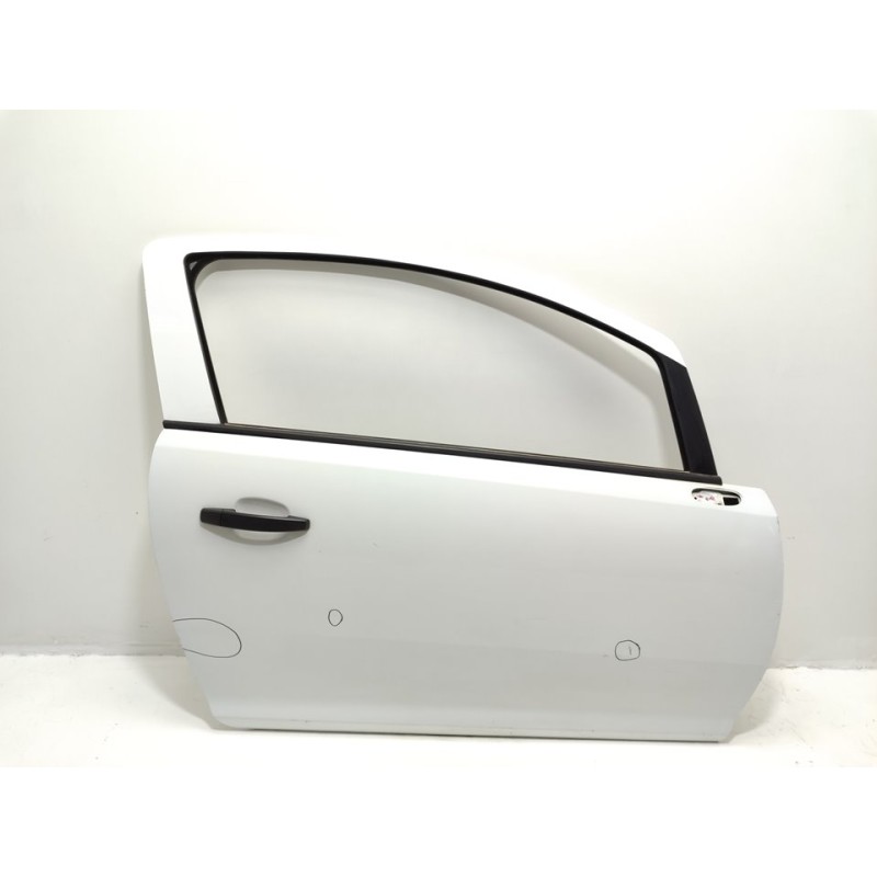 Recambio de puerta delantera derecha para opel corsa d ´´111 years´´ referencia OEM IAM 93191127  