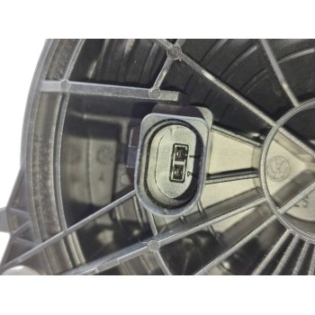 Recambio de maneta exterior porton para volkswagen polo advance referencia OEM IAM 5H6827469  