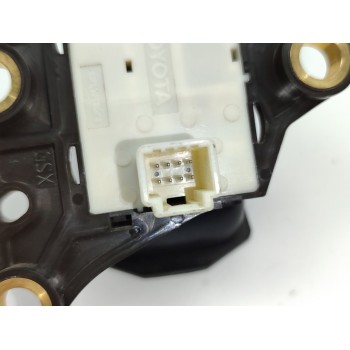 Recambio de interruptor para toyota avensis (t27) active referencia OEM IAM 8439005010  
