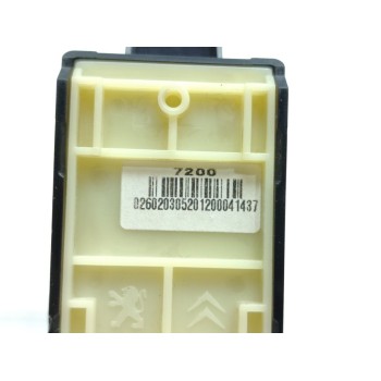 Recambio de mando multifuncion para peugeot 208 active referencia OEM IAM 96758773XV  