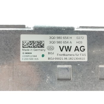 Recambio de camara vision frontal para volkswagen tiguan sport bmt referencia OEM IAM 3Q0980654H  