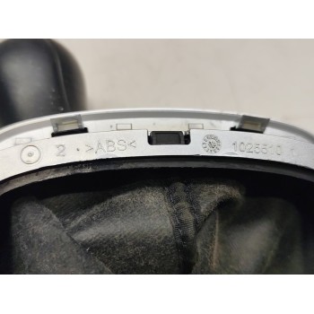 Recambio de pomo palanca cambio para volkswagen polo (6c1) sport bluemotion referencia OEM IAM 6C0711113B  