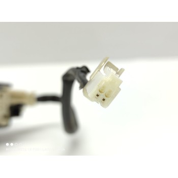 Recambio de interruptor para toyota avensis (t27) active referencia OEM IAM 8463205010  