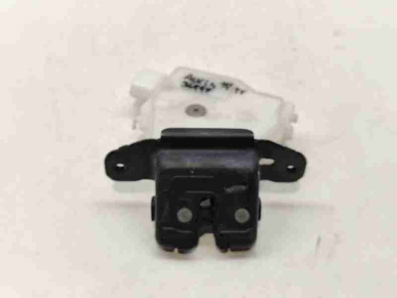 Recambio de cerradura maletero / porton para toyota auris hybrid active business plus referencia OEM IAM 6935002090  