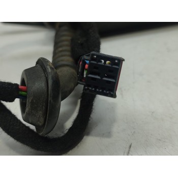 Recambio de amortiguadores maletero / porton para audi q3 (8ug) attraction referencia OEM IAM 8U0827851  