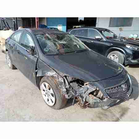 OPEL INSIGNIA BERLINA