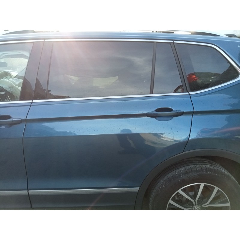 Recambio de puerta trasera izquierda para volkswagen tiguan (ad1, ax1) 2.0 tdi referencia OEM IAM 5NN833055F  