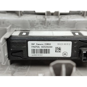 Recambio de luz interior para citroën c3 feel referencia OEM IAM 96754056BJ  