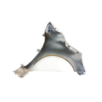 Recambio de aleta delantera izquierda para renault clio iv technofeel referencia OEM IAM 631017984R  