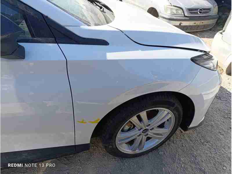 Recambio de aleta delantera derecha para mg 4 standard referencia OEM IAM 11088802  