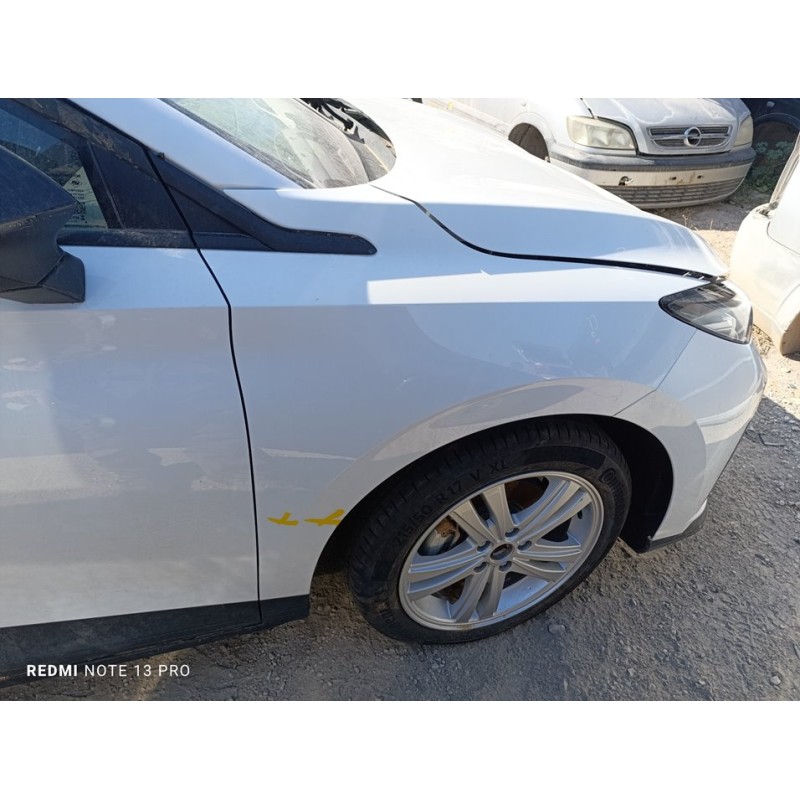 Recambio de aleta delantera derecha para mg 4 standard referencia OEM IAM 11088802  