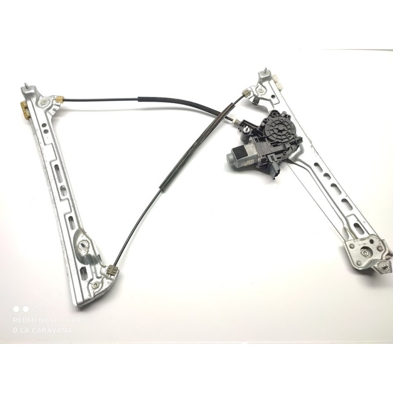 Recambio de elevalunas delantero izquierdo para renault megane iv berlina 5p experience referencia OEM IAM 807215959R  