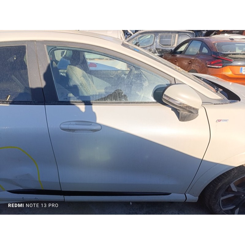 Recambio de puerta delantera derecha para ford puma st-line referencia OEM IAM 2405128  