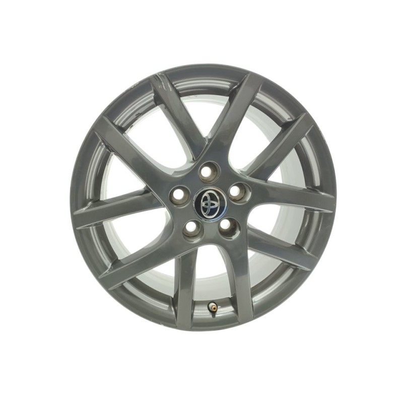 Recambio de llanta para toyota verso active referencia OEM IAM 426110F170  