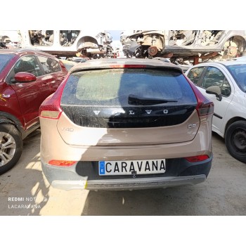 volvo v40 cross country del año 2014