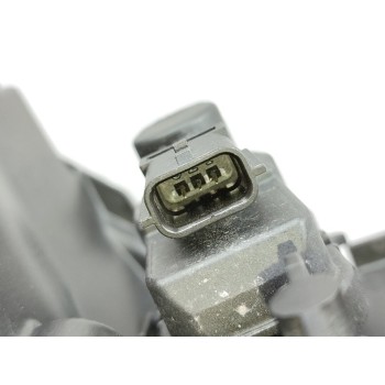 Recambio de faro izquierdo para toyota yaris cross hybrid 2wd active tech referencia OEM IAM 811500DP50  