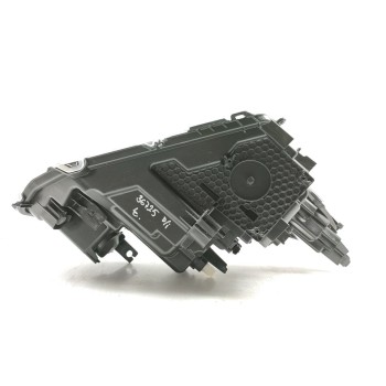 Recambio de faro izquierdo para toyota yaris cross hybrid 2wd active tech referencia OEM IAM 811500DP50  