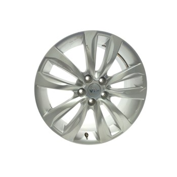 Recambio de llanta para kia sorento drive 2wd referencia OEM IAM 529102P180  