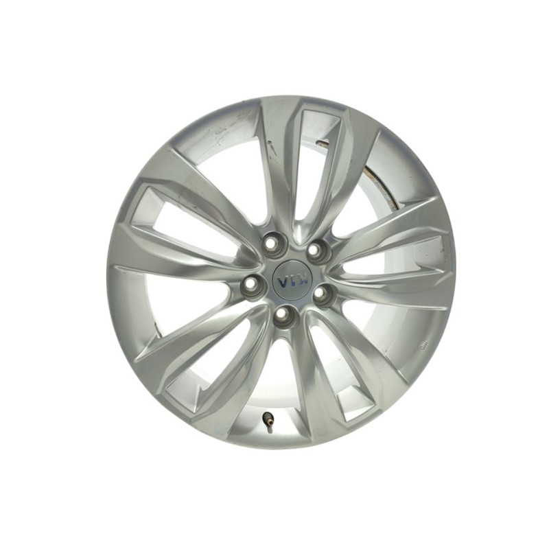 Recambio de llanta para kia sorento drive 2wd referencia OEM IAM 529102P180  
