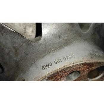 Recambio de juego llantas para audi a4 berlina (8w2) básico referencia OEM IAM 8W0601025C  