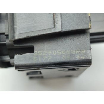 Recambio de warning para dacia dokker stepway referencia OEM IAM 252905668R  