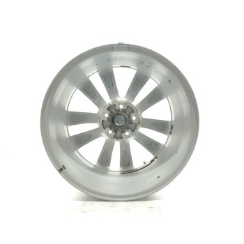 Recambio de llanta para kia sorento drive 2wd referencia OEM IAM 529102P180  